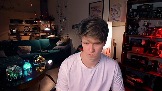 Breston Sweet online show from 12-28-24, 06:50