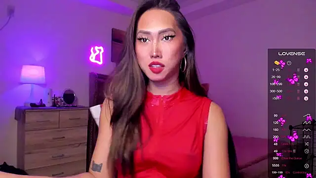 BombshellPH online show from 12-26-24, 05:08