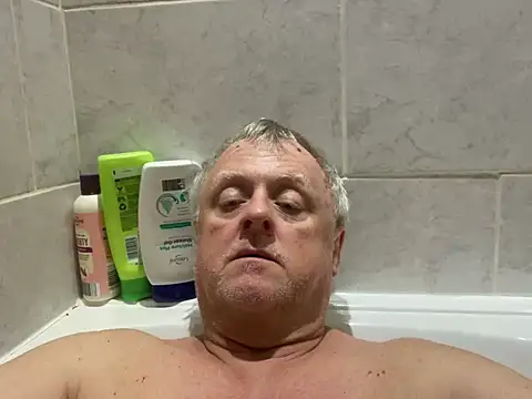 bigbadjon69 online show from 12-25-24, 03:49