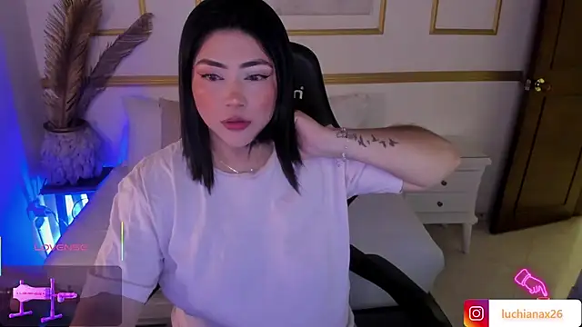 lucy26  online show from 02-26-25, 02:15