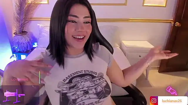 lucy26  online show from 03-07-25, 05:18