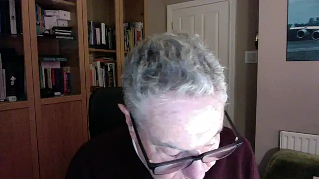 Snapshot of Oldpistolpete chatting on 01-14-25, 05:45 Oldpistolpete online show from 01-14-25, 05:45