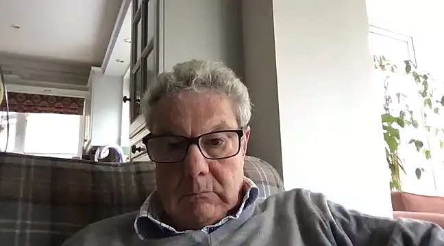 Snapshot of Oldpistolpete chatting on 03-02-25, 04:10 Oldpistolpete online show from 03-02-25, 04:10