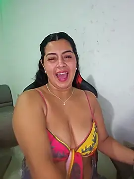 Snapshot of Mary_pinkish chatting on 03-06-25, 11:09 Mary pinkish online show from 03-06-25, 11:09