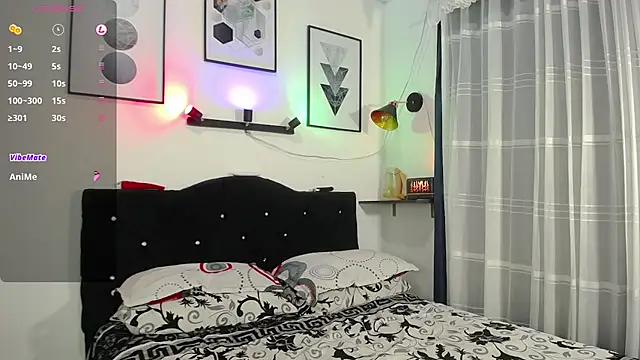 Snapshot of Tomas_and_liam chatting on 02-28-25, 01:26 Tomas and liam online show from 02-28-25, 01:26