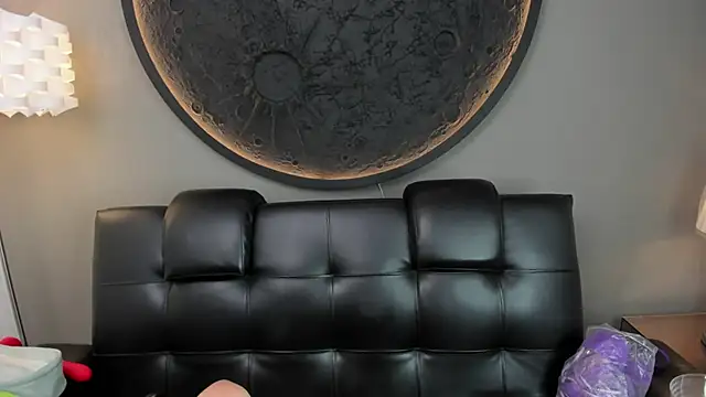 miss sharlotte18 online show from 02-25-25, 06:09