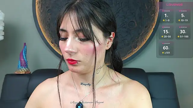 miss sharlotte18 online show from 11-07-25, 06:08