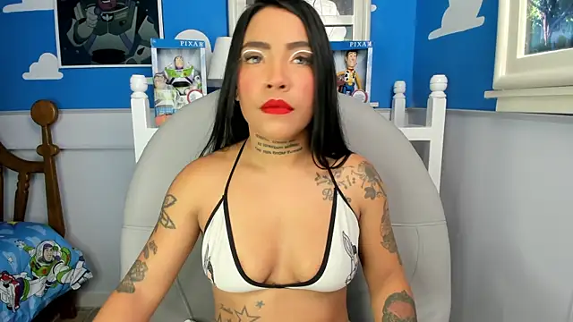 miss vaiolette online show from 01-15-25, 02:27
