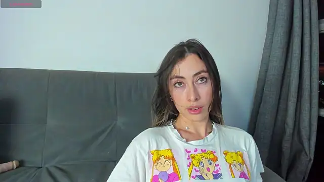 Amatiista online show from 01-02-25, 11:38