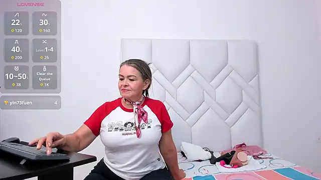 Mature Hard online show from 12-02-25, 08:48