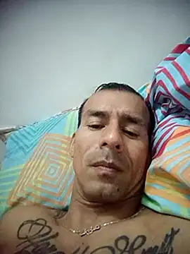 Snapshot of couplepregnantdick20 chatting on 01-11-25, 04:16 couplepregnantdick20 online show from 01-11-25, 04:16