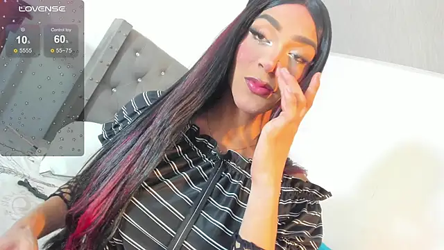 Daniela Coks online show from 03-05-25, 02:25