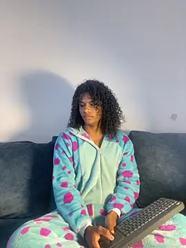 Lucas eevans online show from 11-25-25, 12:49