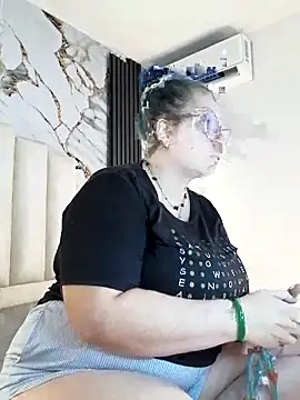 mollieblue69 online show from 09-30-25, 12:32