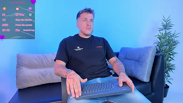 keane lee online show from 03-09-25, 01:15