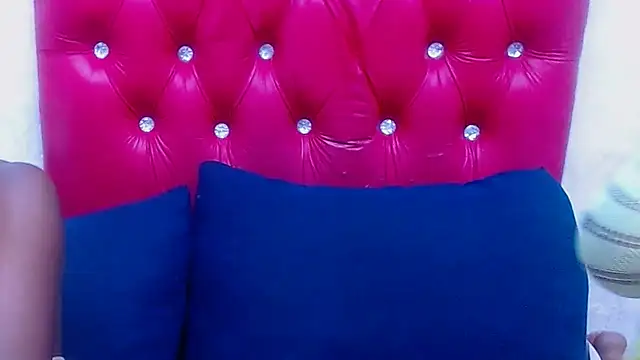 Snapshot of XSCARLETQUEENXX chatting on 02-05-26, 04:50 XSCARLETQUEENXX online show from 02-05-26, 04:50