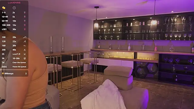 KateSunder online show from 09-30-25, 11:48