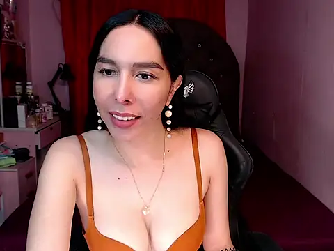 TSDESIREcindy29 online show from 02-18-26, 07:48