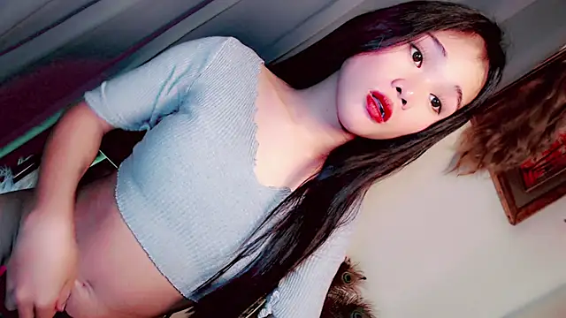 Snapshot of amomentoflust69 chatting on 02-12-26, 05:13 amomentoflust69 online show from 02-12-26, 05:13