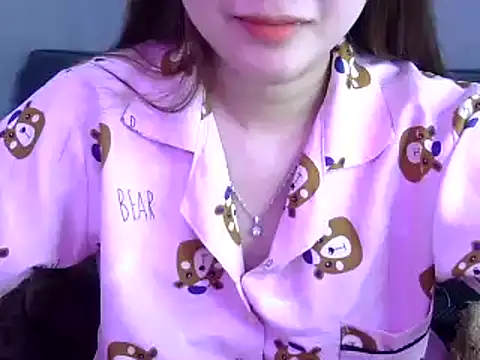 Snapshot of Bee_2k chatting on 01-06-25, 05:08 Bee 2k online show from 01-06-25, 05:08