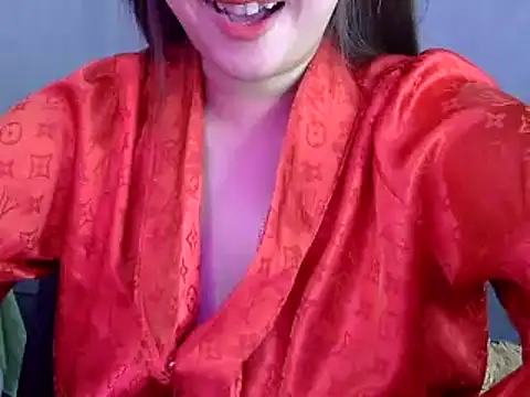 Snapshot of Bee_2k chatting on 02-09-25, 05:19 Bee 2k online show from 02-09-25, 05:19