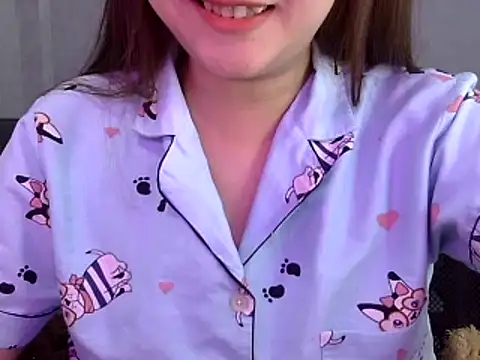 Snapshot of Bee_2k chatting on 02-26-25, 05:09 Bee 2k online show from 02-26-25, 05:09