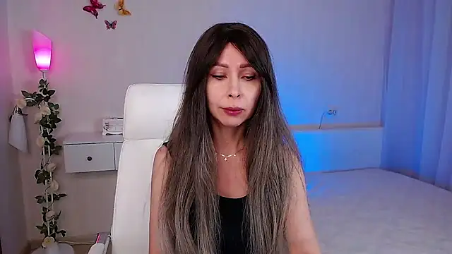 Snapshot of wendifoste chatting on 02-18-25, 05:21 wendifoste online show from 02-18-25, 05:21