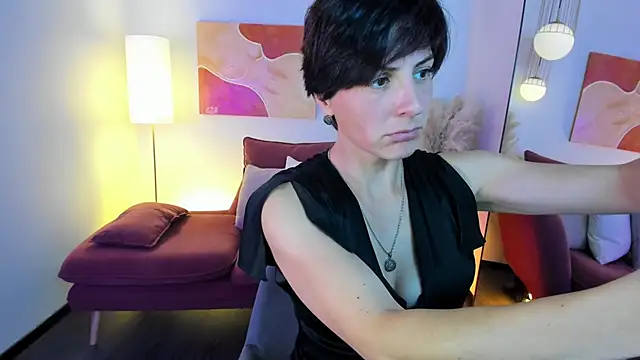 LorenDaze online show from 09-30-25, 01:38