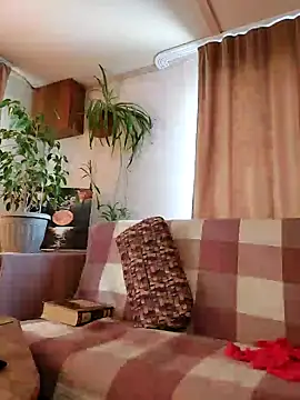 Snapshot of IrmaRose chatting on 02-04-25, 07:18 IrmaRose online show from 02-04-25, 07:18