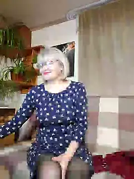 Snapshot of IrmaRose chatting on 02-20-25, 01:19 IrmaRose online show from 02-20-25, 01:19