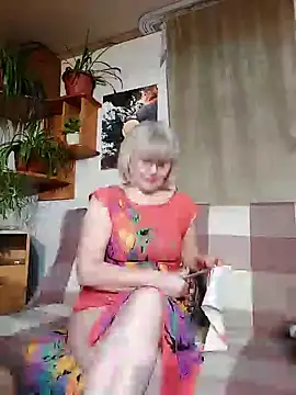 Snapshot of IrmaRose chatting on 02-28-25, 01:58 IrmaRose online show from 02-28-25, 01:58