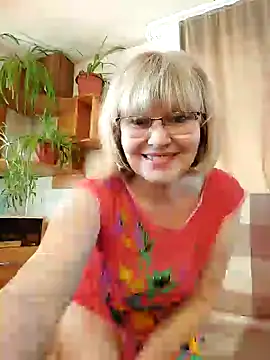 Snapshot of IrmaRose chatting on 03-05-25, 08:54 IrmaRose online show from 03-05-25, 08:54