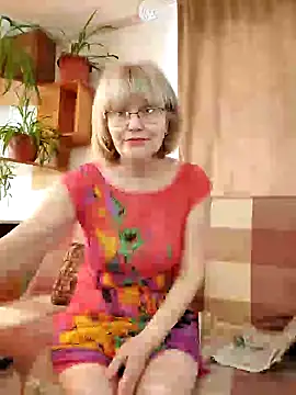 Snapshot of IrmaRose chatting on 03-07-25, 07:08 IrmaRose online show from 03-07-25, 07:08