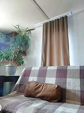 Snapshot of IrmaRose chatting on 09-29-25, 07:57 IrmaRose online show from 09-29-25, 07:57