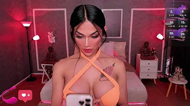 MsHannaSaint online show from 01-22-25, 01:31