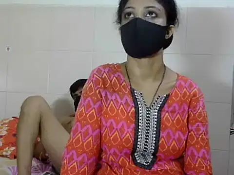 Indian Horny Wife online show from 10-06-25, 05:43