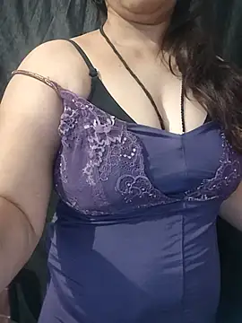 Snapshot of seema4xxxfun chatting on 06-23-26, 08:12 seema4xxxfun online show from 06-23-26, 08:12