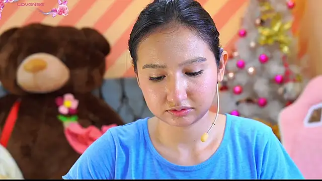 Pinkie Princes online show from 12-31-24, 03:34