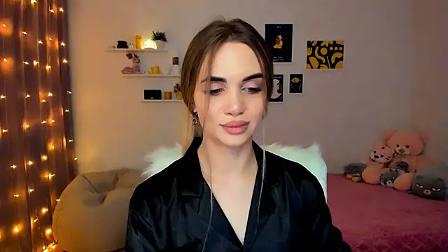 Snapshot of aPieceOfJoy chatting on 12-09-24, 11:45 aPieceOfJoy online show from 12-09-24, 11:45