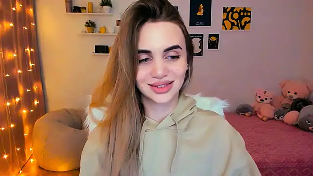 Snapshot of aPieceOfJoy chatting on 02-07-25, 01:04 aPieceOfJoy online show from 02-07-25, 01:04