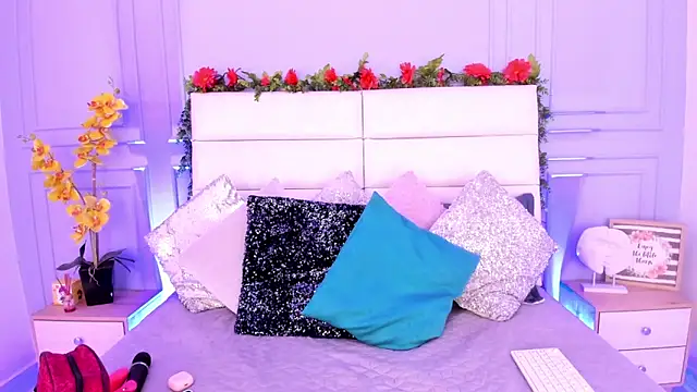 Karlagonzales  online show from 03-13-25, 06:56