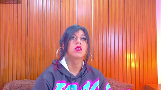 SilvanaCapelli online show from 11-29-25, 10:24