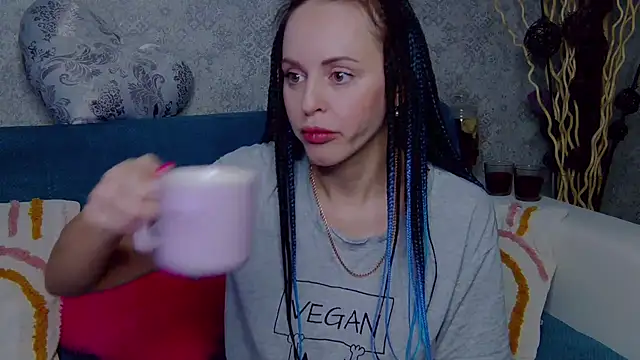 Brilliant Doll online show from 02-18-26, 02:29