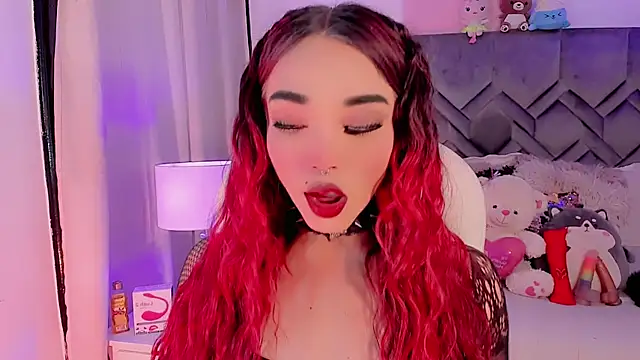 LeyXandrabraz online show from 12-15-24, 09:09