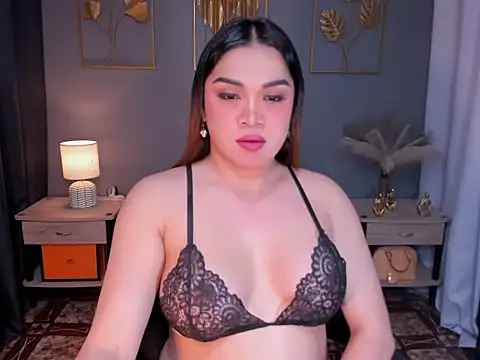 MaxeneCullens online show from 01-19-25, 04:22