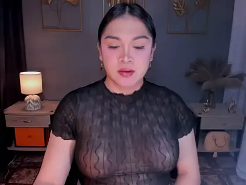 MaxeneCullens online show from 10-08-25, 03:59