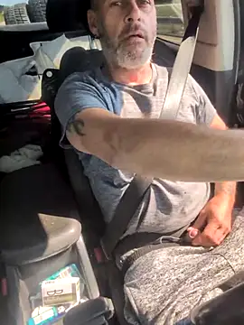 Ryeguy6969 online show from 09-28-25, 04:45