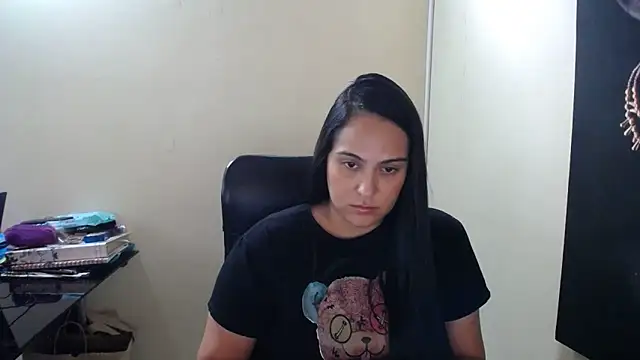 kendall 52 online show from 02-06-25, 02:15