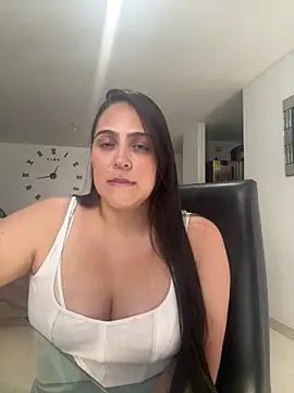 kendall 52 online show from 10-15-25, 05:46