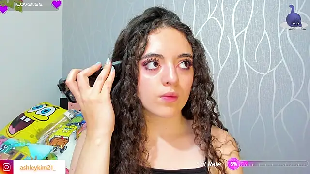 AshleyKim  online show from 02-15-25, 07:06